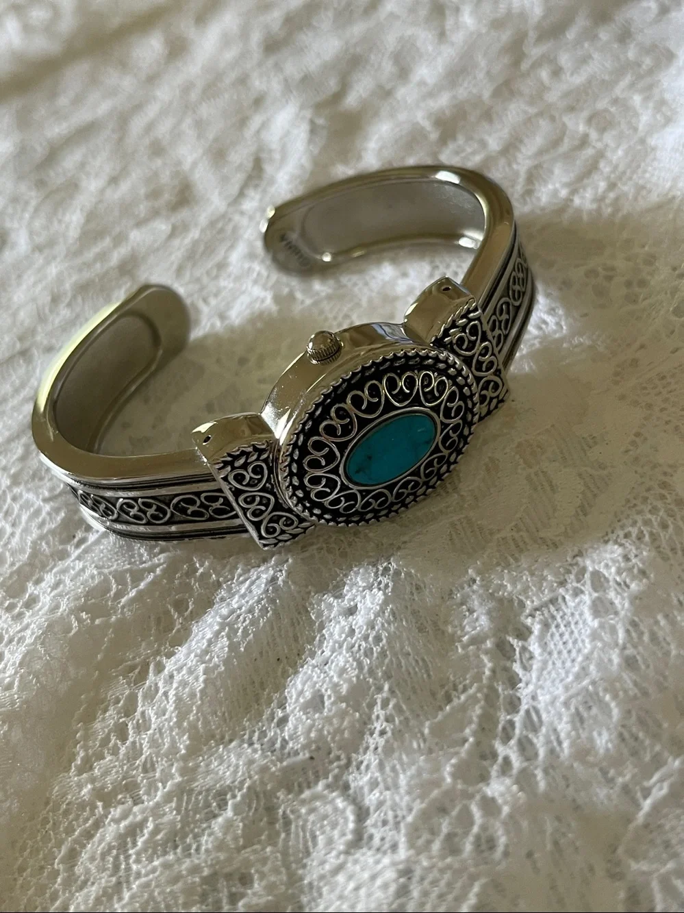 N/A elegant silver